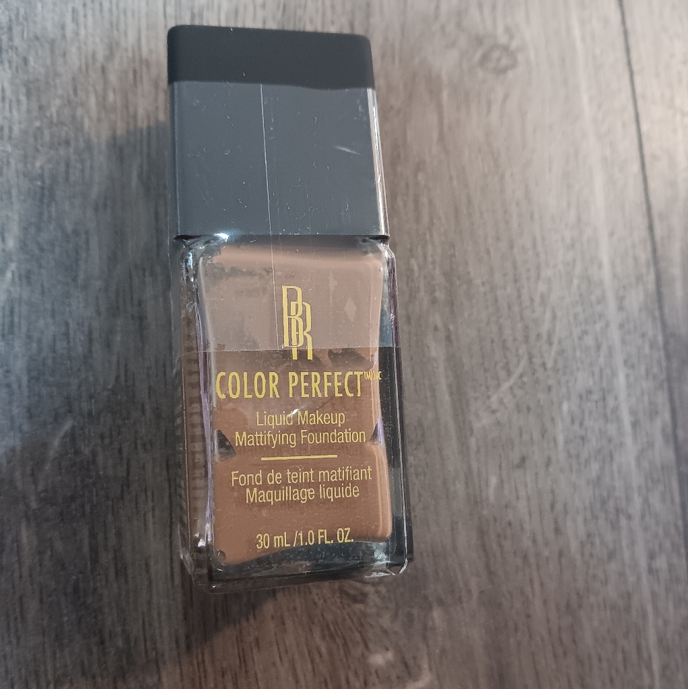 Black Radiance Double Fudge Liquid Makeup Color Perfect Mattifying Fou…